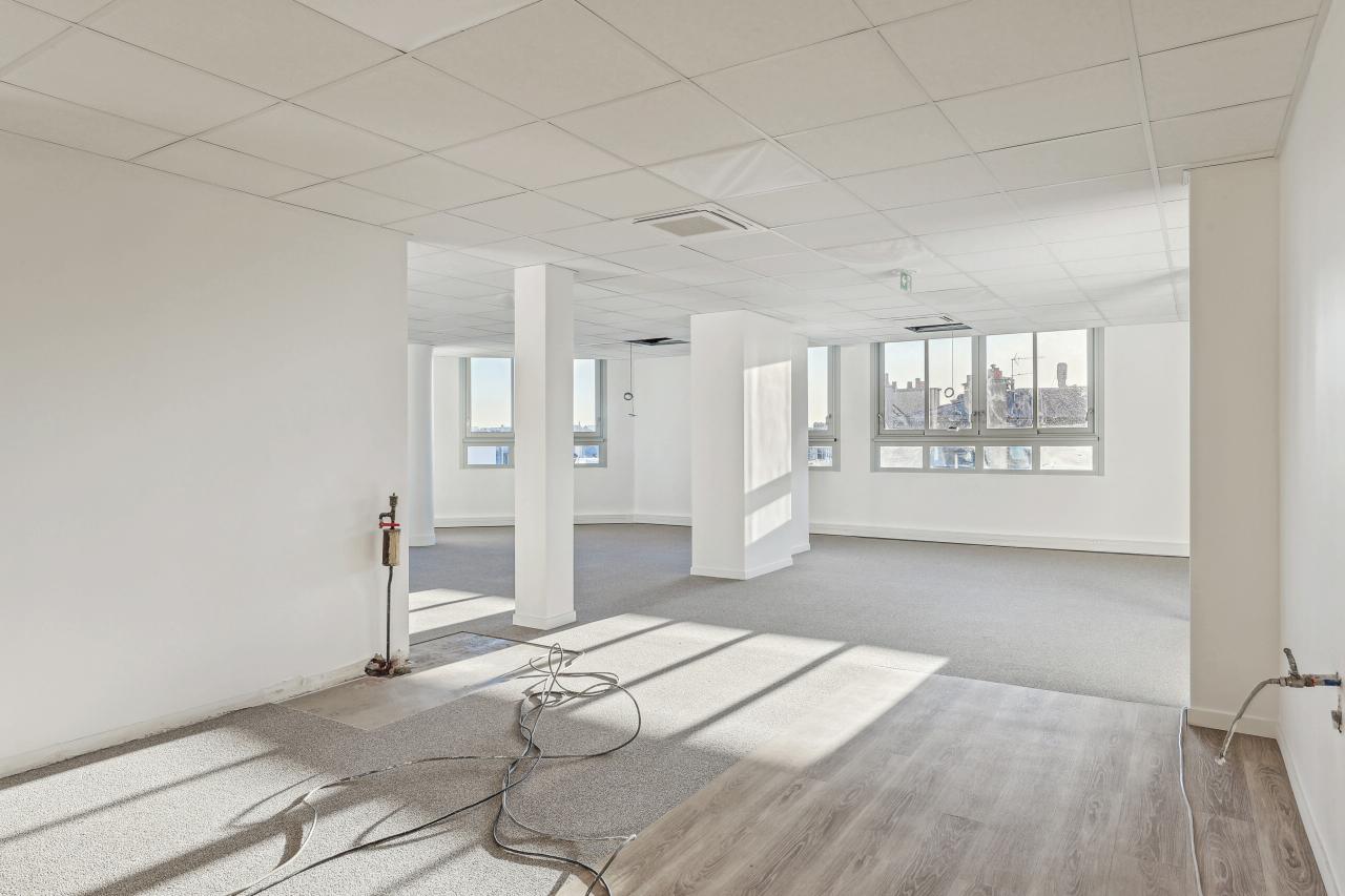 Bureau Paris 318m² Location bureau Paris OLBUR2317262 12